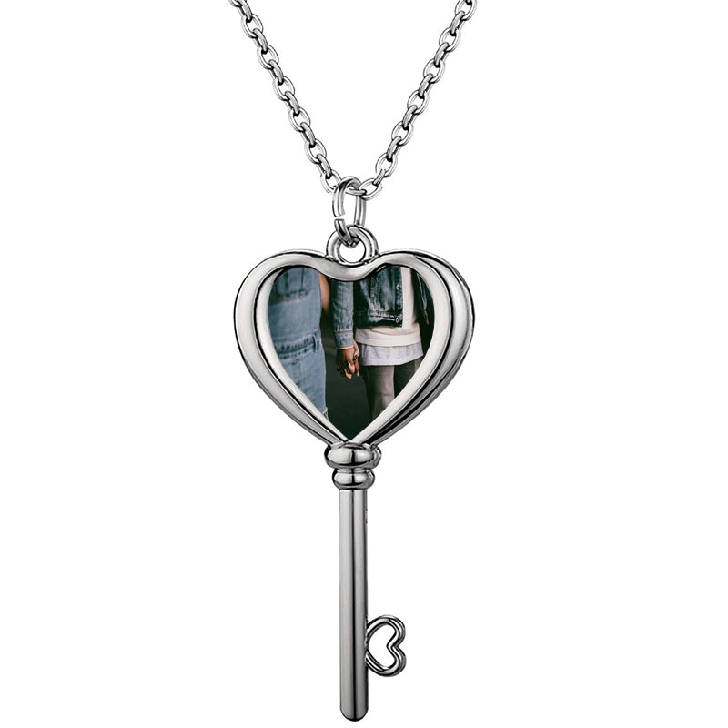 Bullet Necklace .357 Magnum - personalized and engraved with your text - engraved bullet gift for shooters or gamers - GIFT BOX INCLUDED